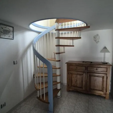 Maison Familiale Proche - 8 Pers. - Fr-1-879-34