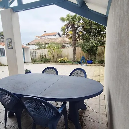 Maison Familiale Proche - 8 Pers. - Fr-1-879-34